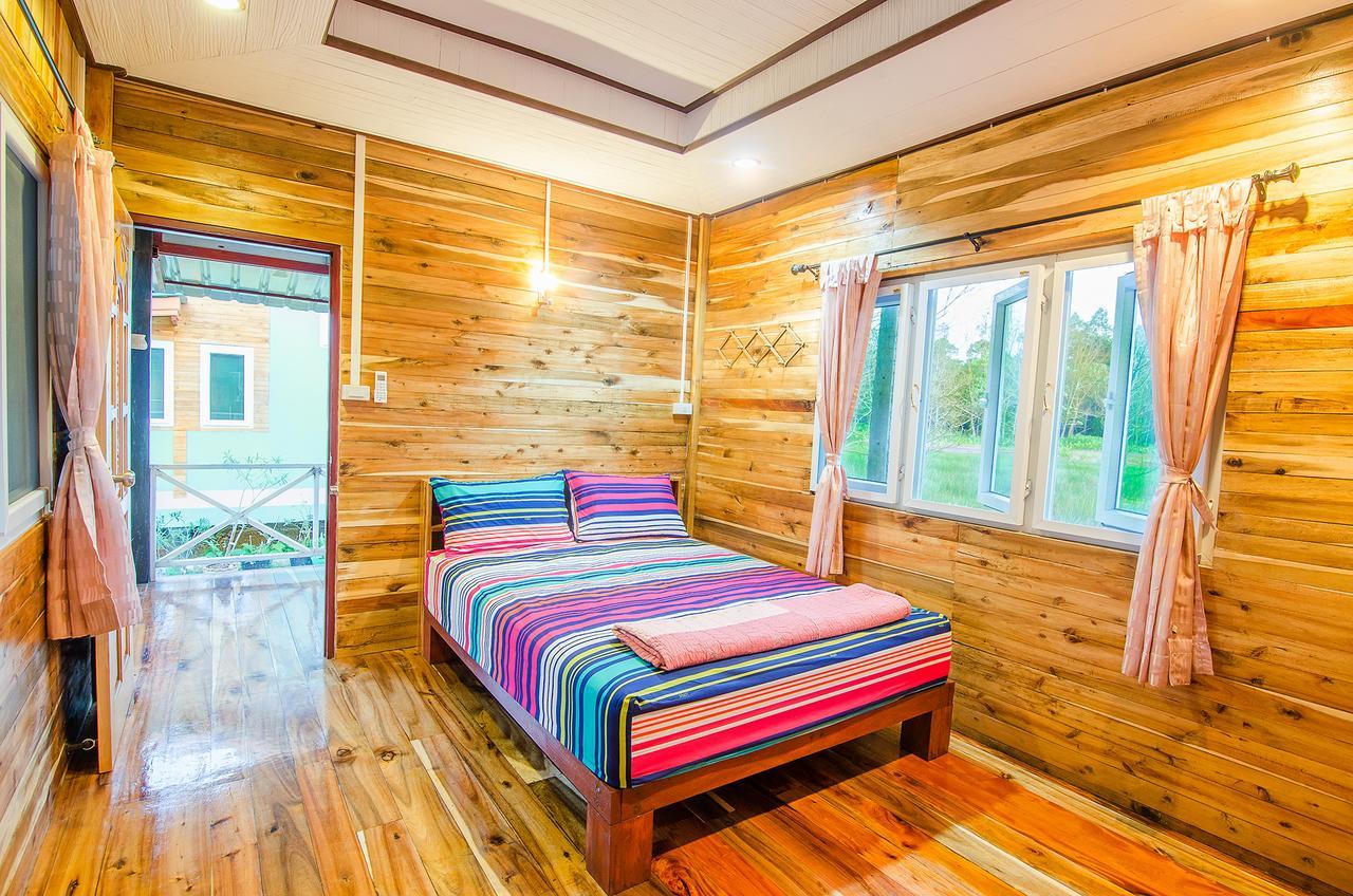 Ariya Garden Home Chumphon Exteriör bild