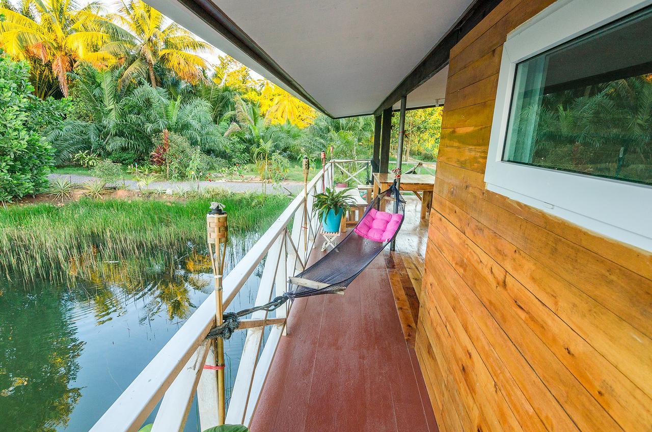 Ariya Garden Home Chumphon Exteriör bild