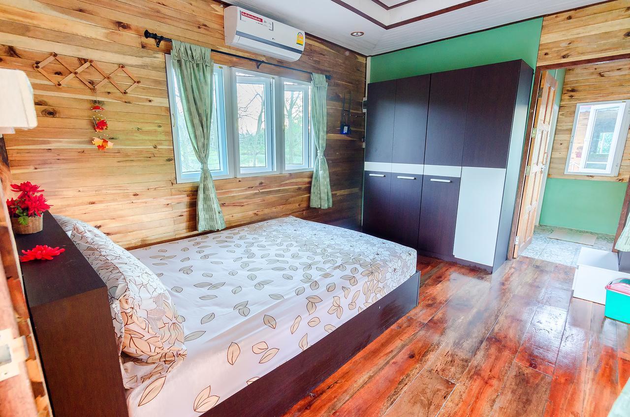 Ariya Garden Home Chumphon Exteriör bild