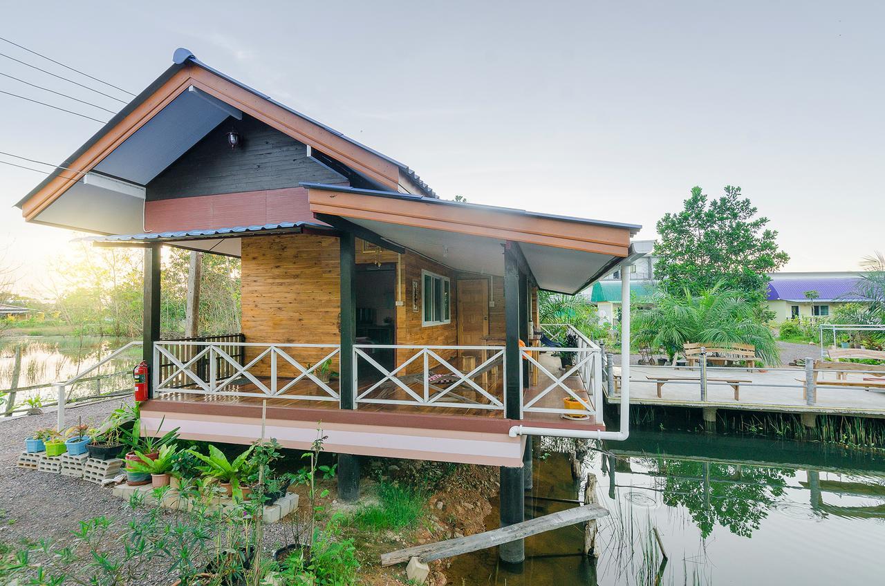 Ariya Garden Home Chumphon Exteriör bild