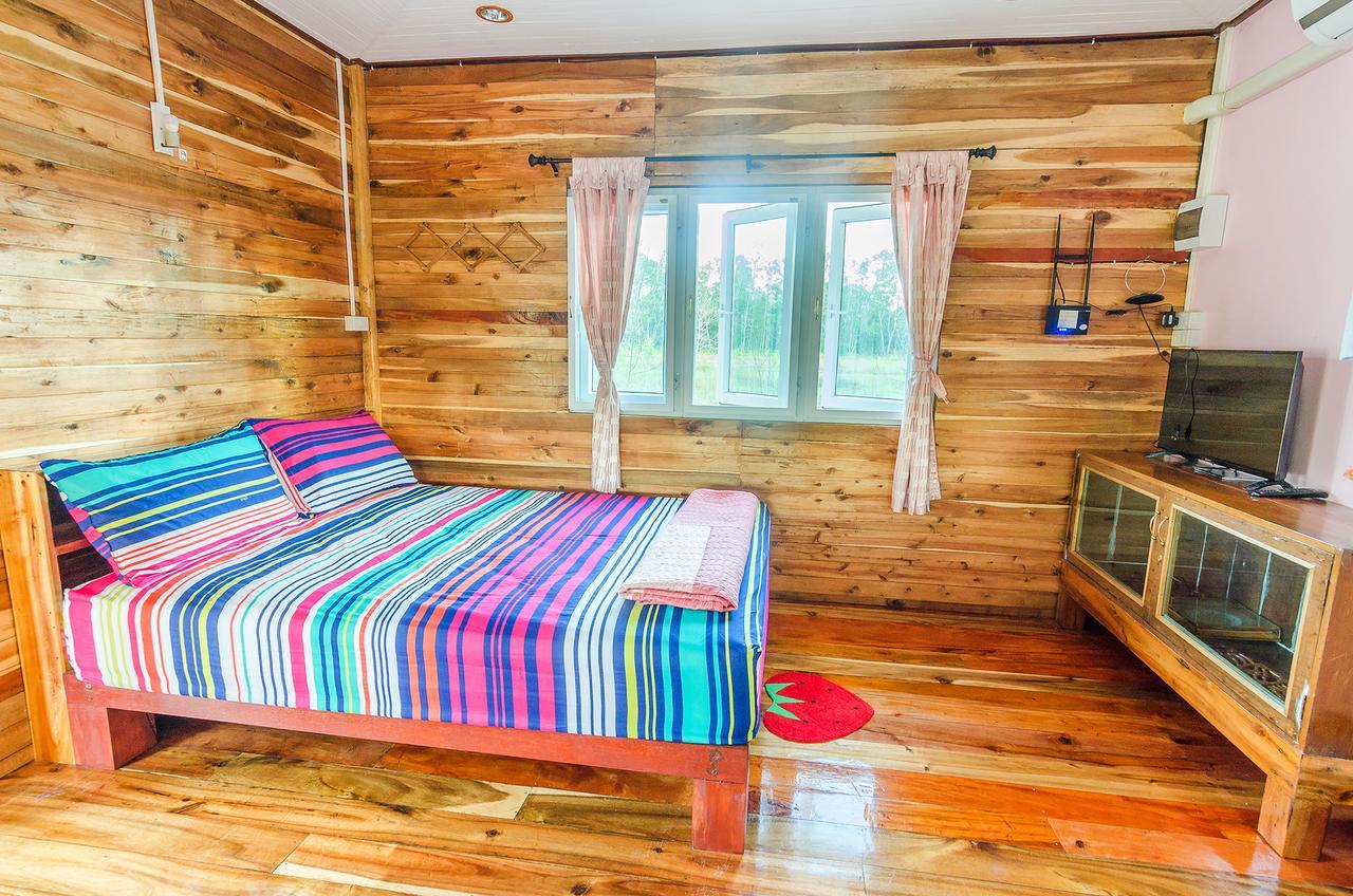 Ariya Garden Home Chumphon Exteriör bild
